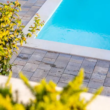 Bona - Private Pool Oasis Villa *