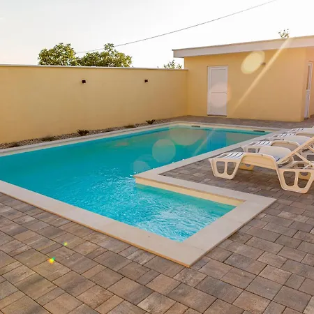 Bona - Private Pool Oasis Villa